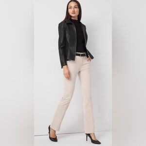 🌿NWOT- NEVER WORN! 🌿WHBM Pret Zip Hem High Rise Bootcut Jean